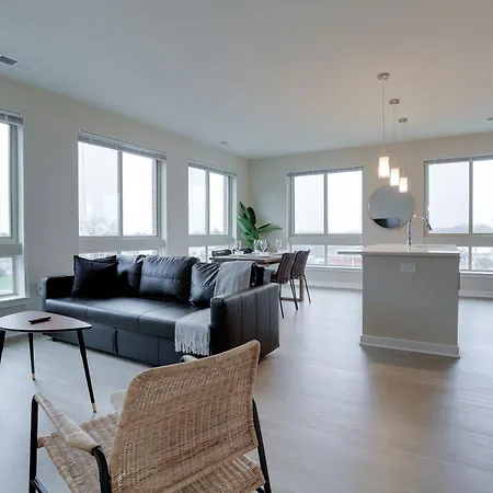 Alexandria Oasis: Comfortable 2 Bedrooms Apartment